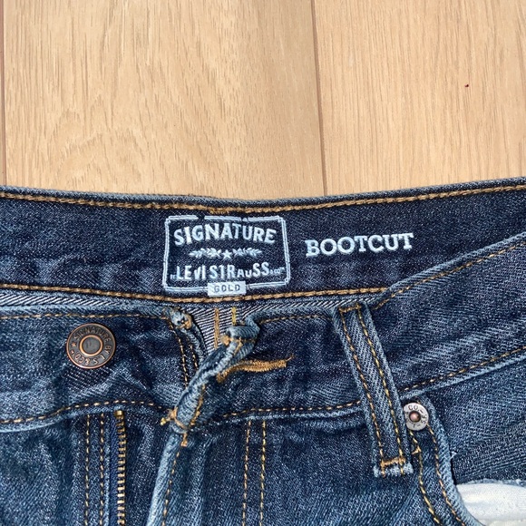 2010 GOLD LEVI STRAUSS BOOTCUT JEANS - Picture 2 of 10